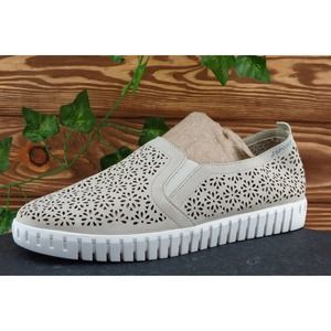 JSport Size 5.5 M‎ Beige Round Toe Flats Synthetic Women